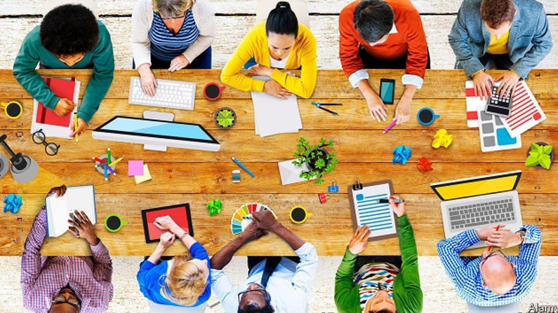 Why collaborative thinking beats individual smarts